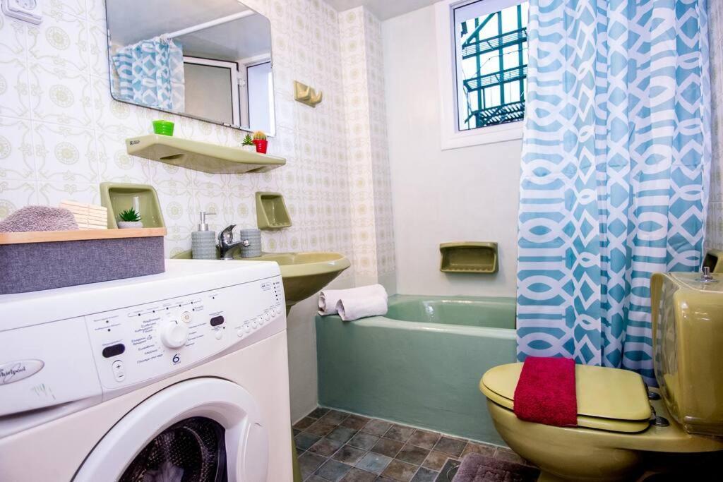Kurti Apartments Аргостолион Екстериор снимка